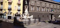 Napoli Fontana di Monteoliveto