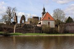 Panorama of Burg Hayn with Burgkirche and Burgweiher