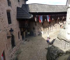 Loket Burg inner courtyard