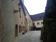 courtyard of Loket Castle