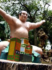 Balm and Sumo sculptures at Haw Par Villa in Singapore