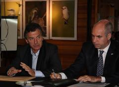 Mauricio Macri presiding over a meeting at Reserva Ecológica, Costanera Sur