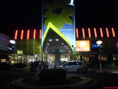 Entrance of Flores at Shopping Dom Pedro