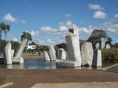 Praça Dos Cristais