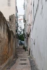 Beco do Pocilho street view in Alfama, Lisbon