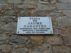 Placa de la Plaça de Jaume Sabartès in Barcelona