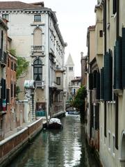 Rio de San Barnaba canal in Venice with boats and buildings