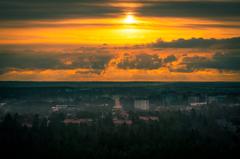 sunrise view over Stockholm from Högdalstoppen