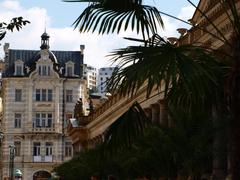 Karlovy Vary Kolonáda with people walking