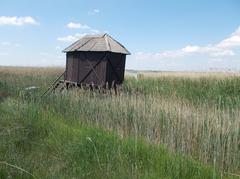 Bird observation tower near Dinnyési-Fertő Hiking Trail