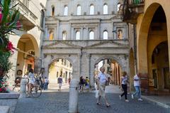 Porta dei Borsari in Verona