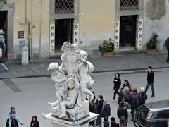 Fontana dei Putti in Piazza dei Miracoli, Pisa