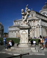 Putti fountain in Piazza dei Miracoli, Pisa