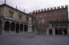 Piazza dei Signori in Verona