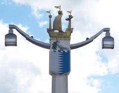 Crest of Battersea Council on Chelsea Bridge