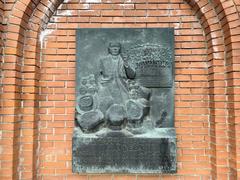 Statue of Béla Kun in Memento Park, Budapest