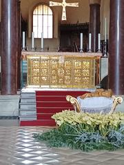 Altar inside Basilega de Sant Ambroeus