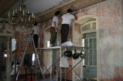 Mural restoration at An Dinh Palace with German conservation experts