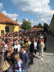 Jízdárna Pražského hradu with a queue in front of Lumbe Garden