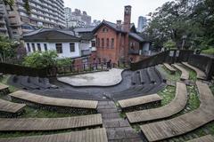 photo of a monument in Taiwan