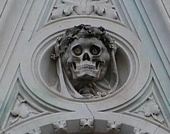 Relief of a death skull on Brunswick Monument