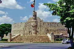 Statue in a traffic rotary on the Paseo De Montejo, Mérida, Yucatán