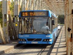 226-os Volvo 7000 bus on K bridge (license plate NCZ-544)