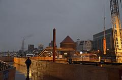 Hamburg Vorsetzen flood protection construction site