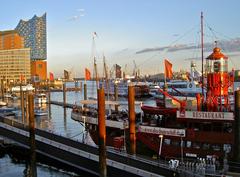 Feuerschiff LV 13 in Hamburg Harbor