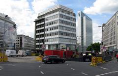 Einmündung Immermannstraße in die Berliner Allee in Düsseldorf with Dreischeibenhaus and Peek & Cloppenburg on the left