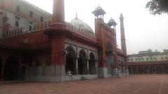 Fathepuri Mosque in Chandni Chowk, Delhi