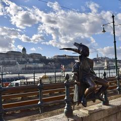 Little Princess Statue on the Danube Promenade in Budapest, Hungary