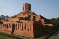 Chaukhandi Stupa front view