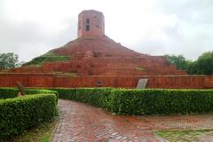 Chaukhandi Stupa in Sarnath, Varanasi