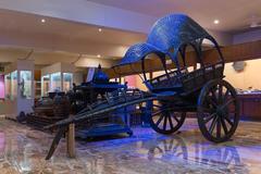 A chariot in Raja Dinkar Kelkar Museum, Pune