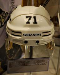 Evgeni Malkin with the 2016 Stanley Cup helmet