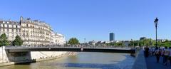 Pont Saint-Louis in Paris