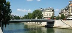 Pont Saint Louis in Paris with picturesque buildings