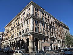 Piazza Vittorio Emanuele II - Via Carlo Alberto