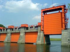 Old Iwabuchi Floodgate with red structure