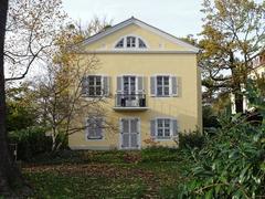 Vogelsche Gartenhäuser in Dresden im Herbst