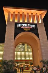 Universal Studios Singapore entrance gate