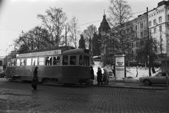 Passengers boarding Tram 5 at Satamakatu in Katajanokka