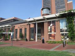 Independence National Historical Park Visitor Center in Philadelphia