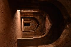 Arches of Mehman Khana, Indian historical structure