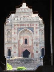 Bara Gumbad in Lodhi Gardens