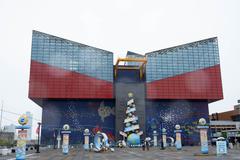 Exterior view of Osaka Aquarium Kaiyukan in 2022