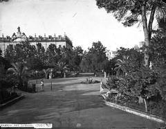 La Glorieta Valencia 1870 by Juan Laurent