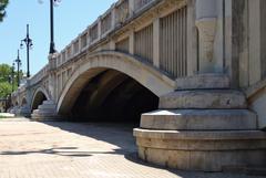 Pont d'Aragó in Valencia as seen from the river