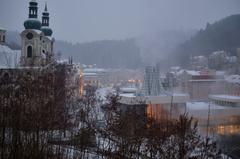 Karlovy Vary hot spring colonnade